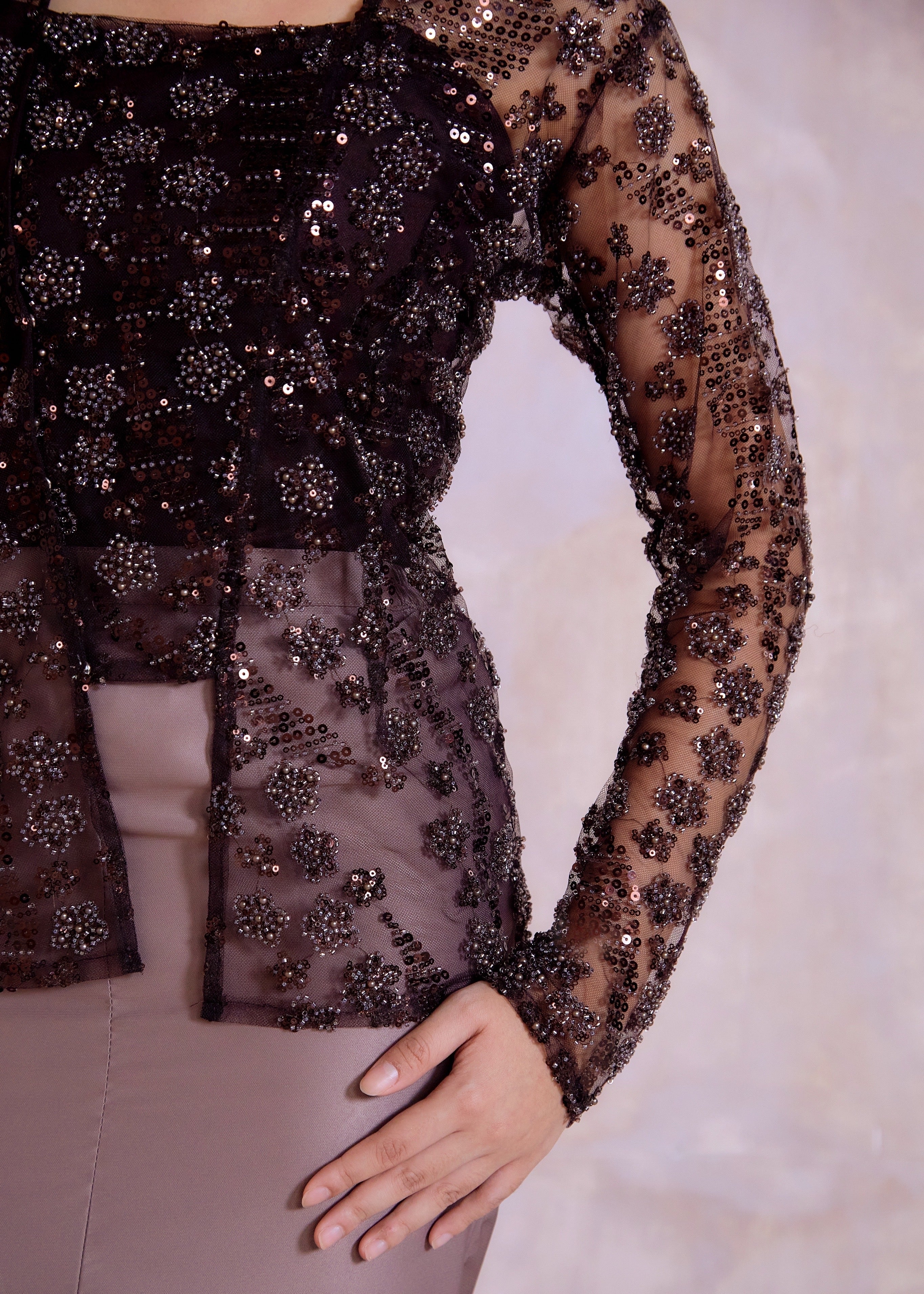 Reina Set in Brown Mauve