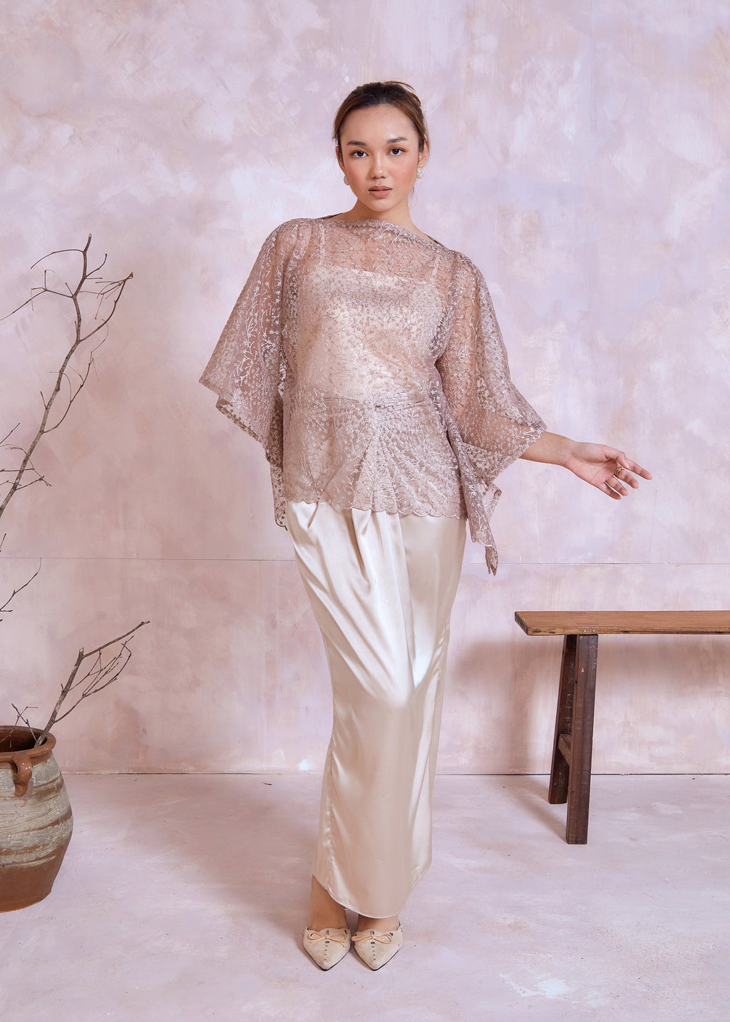 Rhea Set in Champagne Nude