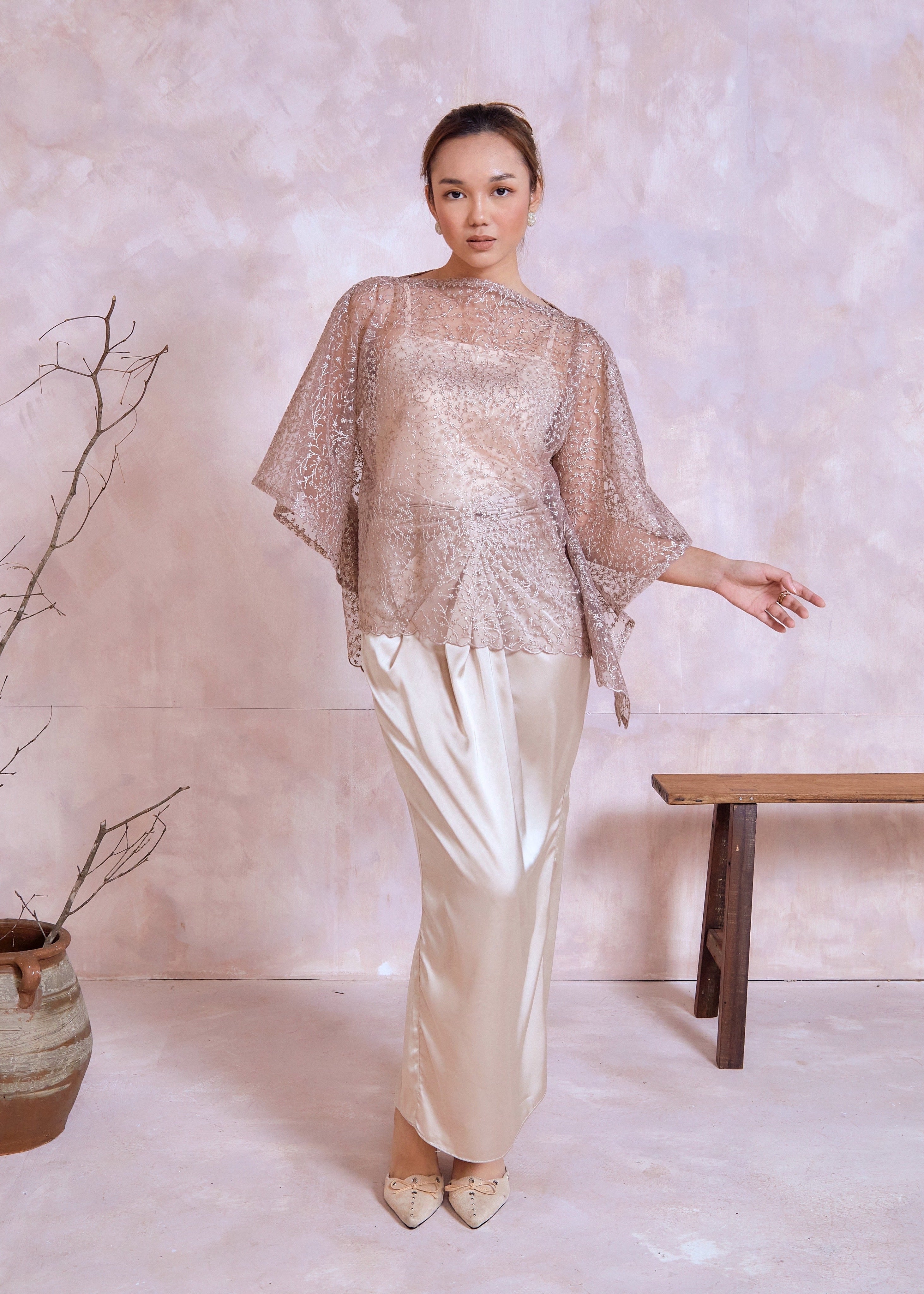 Rhea Set in Champagne Nude