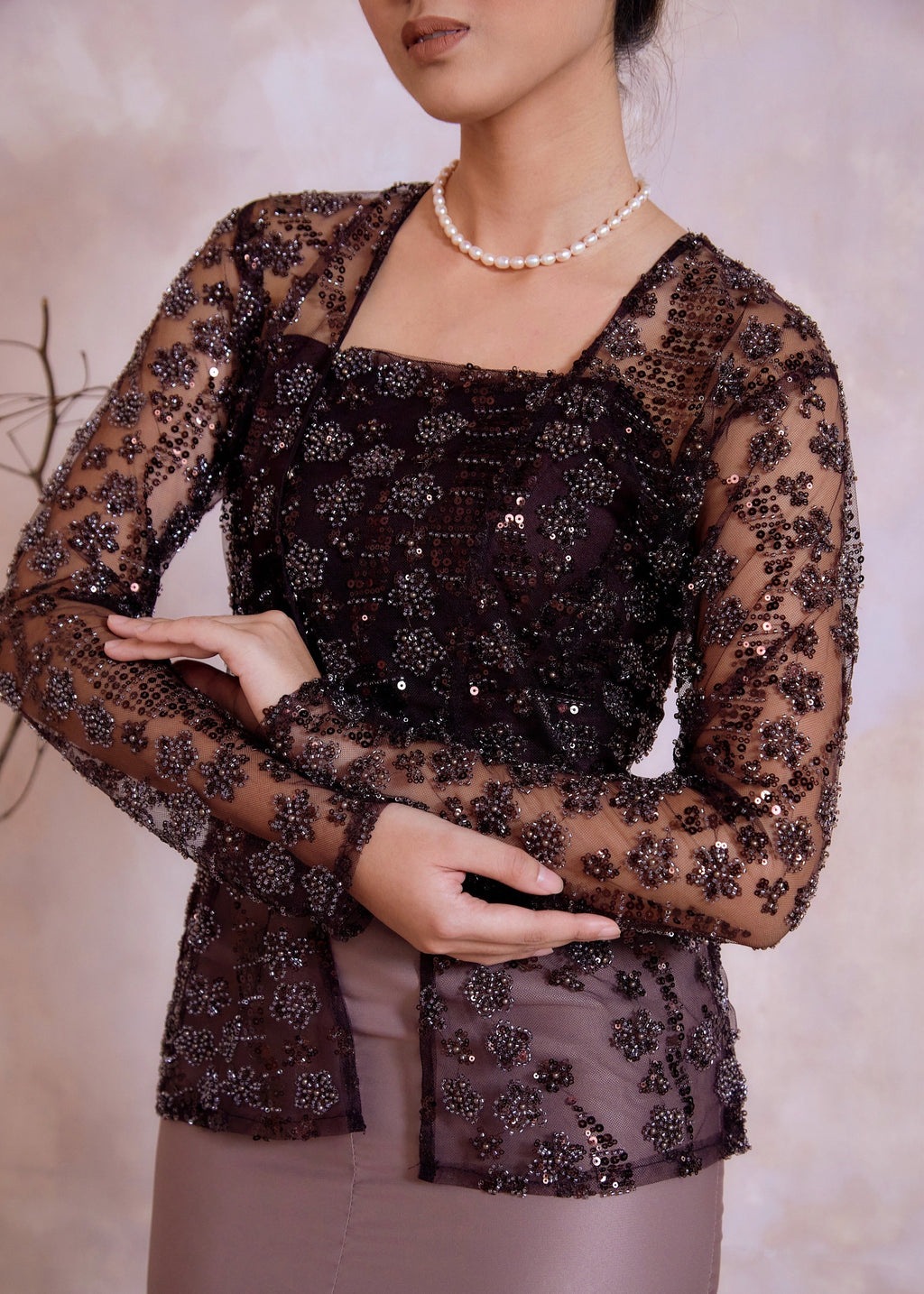 Reina Set in Brown Mauve